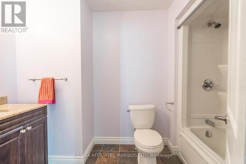 2240 Pitt Street W, Stormont, Dundas And Glengarry, ON - Indoor Photo Showing Bathroom