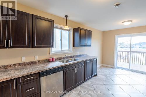 2240 Pitt Street W, Stormont, Dundas And Glengarry, ON - Indoor Photo Showing Kitchen With Double Sink