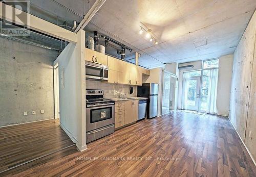 106 - 150 Sudbury Street, Toronto, ON - Indoor Photo Showing Kitchen