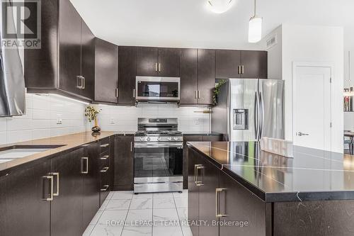 28 Seabert Drive, Arnprior, ON - Indoor Photo Showing Kitchen With Upgraded Kitchen