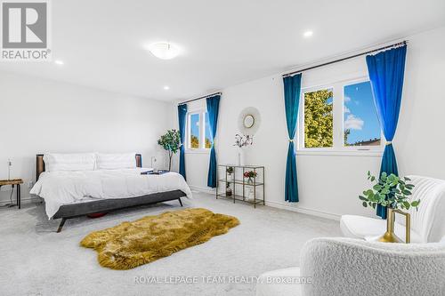 28 Seabert Drive, Arnprior, ON - Indoor Photo Showing Bedroom