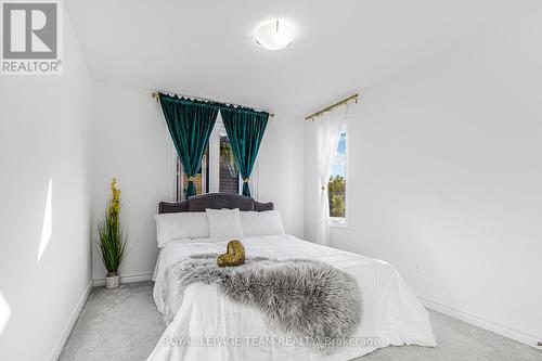 28 Seabert Drive, Arnprior, ON - Indoor Photo Showing Bedroom