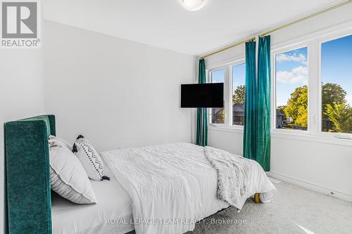 28 Seabert Drive, Arnprior, ON - Indoor Photo Showing Bedroom