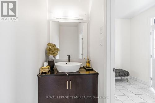 28 Seabert Drive, Arnprior, ON - Indoor Photo Showing Bathroom