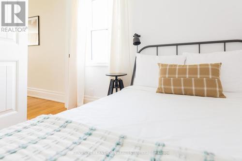 230 Oak Street, Prince Edward County (Wellington), ON - Indoor Photo Showing Bedroom