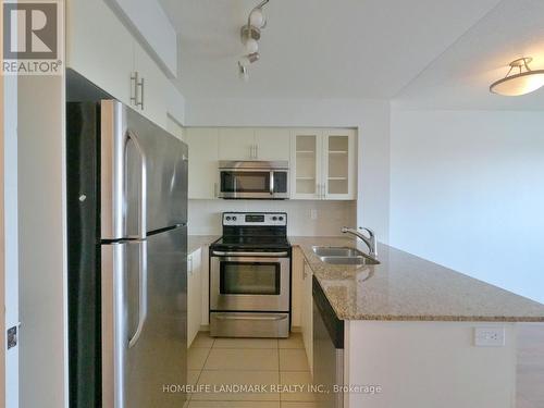 306 - 75 Norman Bethune Avenue, Richmond Hill, ON - Indoor Photo Showing Kitchen With Double Sink