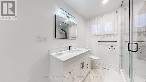 17 Evermede Drive, Toronto, ON - Indoor Photo Showing Bathroom