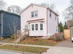 6019 South Street  Halifax, NS B3H 1S8