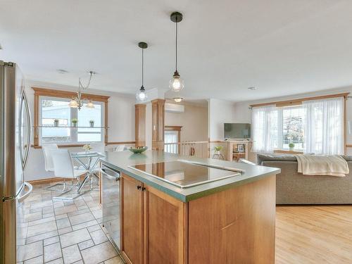 Vue d'ensemble - 1272 Rue Des Chênes, Prévost, QC - Indoor Photo Showing Kitchen