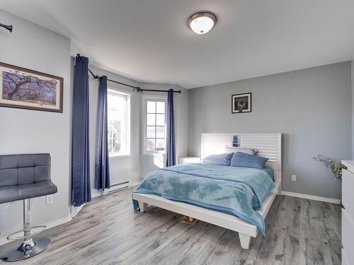 Chambre Ã  coucher principale - 112 Rue Des Pruches, Vaudreuil-Dorion, QC - Indoor Photo Showing Bedroom