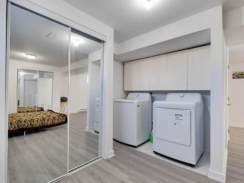 Salle de lavage - 112 Rue Des Pruches, Vaudreuil-Dorion, QC - Indoor Photo Showing Laundry Room