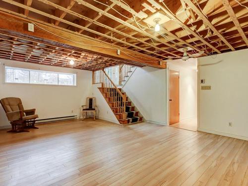 Salle familiale - 1546 Rue Raphaël, Beloeil, QC - Indoor Photo Showing Basement