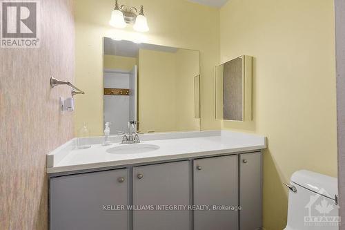 89 Beaver Ridge, Ottawa, ON - Indoor Photo Showing Bathroom