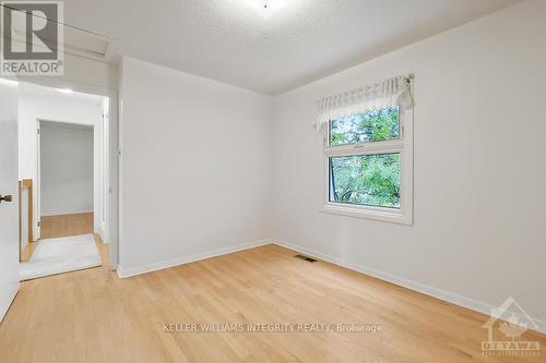 89 Beaver Ridge, Ottawa, ON - Indoor Photo Showing Other Room