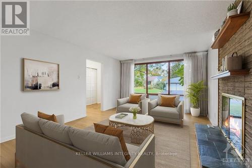 89 Beaver Ridge, Ottawa, ON - Indoor Photo Showing Living Room