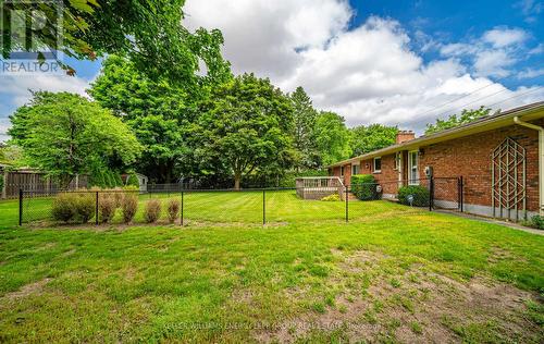 336 Conlin Road E, Oshawa (Kedron), ON - Outdoor