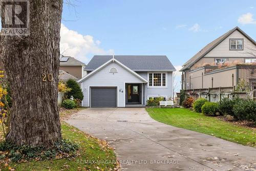 20 Peel Street, St. Catharines (438 - Port Dalhousie), ON - Outdoor With Facade