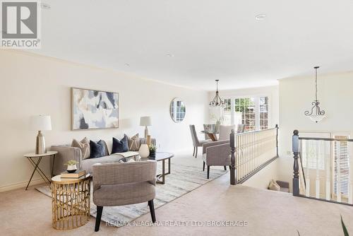 20 Peel Street, St. Catharines (438 - Port Dalhousie), ON - Indoor Photo Showing Living Room