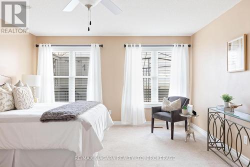 20 Peel Street, St. Catharines (438 - Port Dalhousie), ON - Indoor Photo Showing Bedroom