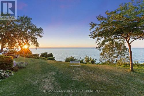 20 Peel Street, St. Catharines (438 - Port Dalhousie), ON - Outdoor With Body Of Water With View