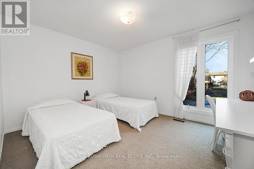 882 Explorer Lane, Ottawa, ON - Indoor Photo Showing Bedroom