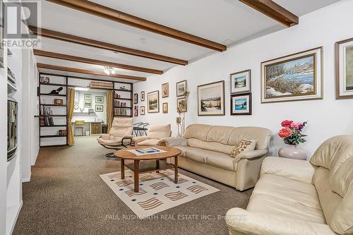 882 Explorer Lane, Ottawa, ON - Indoor Photo Showing Living Room