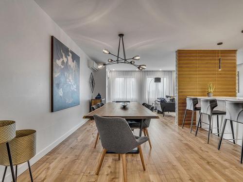 Dining room - 213-800 Rue De Villers, Québec (Sainte-Foy/Sillery/Cap-Rouge), QC - Indoor Photo Showing Other Room