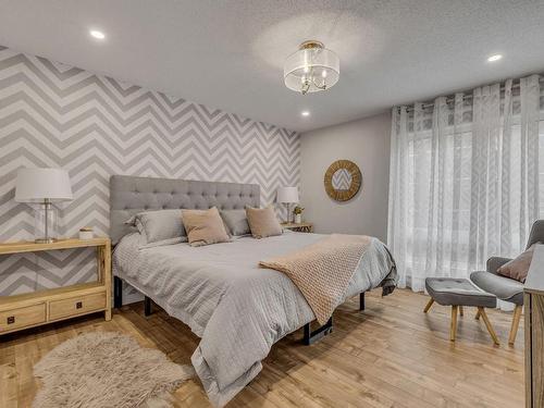 Master bedroom - 213-800 Rue De Villers, Québec (Sainte-Foy/Sillery/Cap-Rouge), QC - Indoor Photo Showing Bedroom