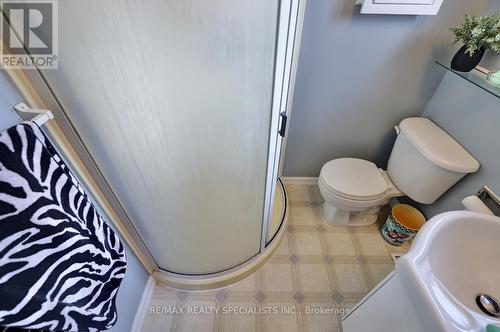 3445 Charmaine Heights, Mississauga, ON - Indoor Photo Showing Bathroom