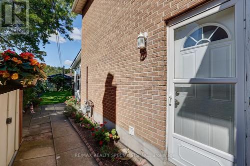 3445 Charmaine Heights, Mississauga, ON - Outdoor With Exterior