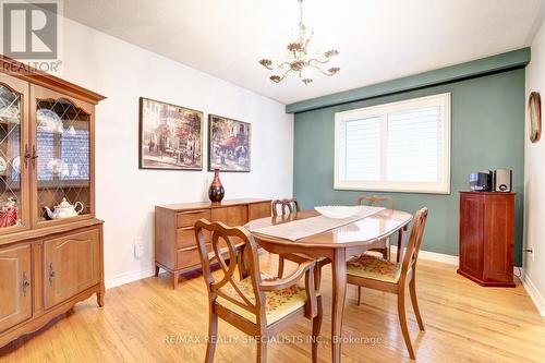 3445 Charmaine Heights, Mississauga, ON - Indoor Photo Showing Dining Room