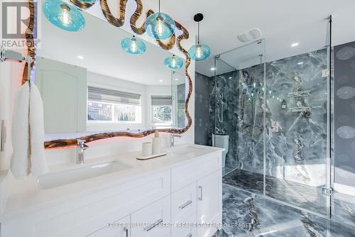 1533 Clearbrook Drive, Oshawa (Taunton), ON - Indoor Photo Showing Bathroom