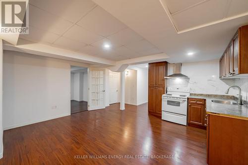 1533 Clearbrook Drive, Oshawa (Taunton), ON - Indoor Photo Showing Kitchen