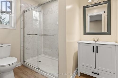 11 Williams Drive, Bancroft, ON - Indoor Photo Showing Bathroom