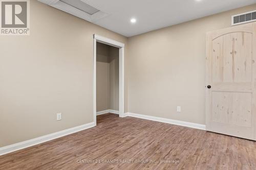 11 Williams Drive, Bancroft, ON - Indoor Photo Showing Other Room