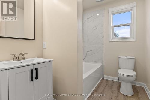 11 Williams Drive, Bancroft, ON - Indoor Photo Showing Bathroom