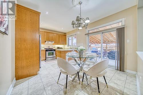 31 Watsonbrook Drive, Brampton, ON - Indoor Photo Showing Dining Room