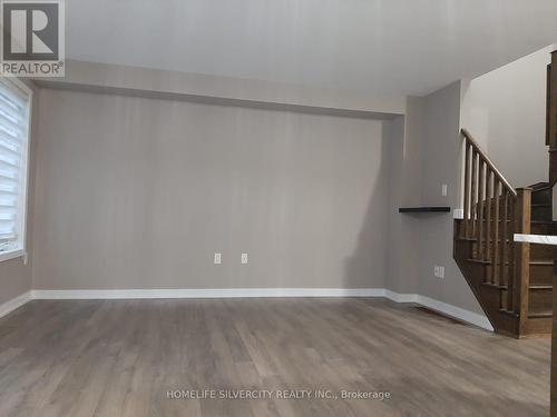 75 Sherway Street, Hamilton, ON - Indoor Photo Showing Other Room