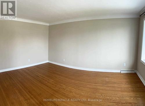 78 Regent Drive, St. Catharines, ON - Indoor Photo Showing Other Room