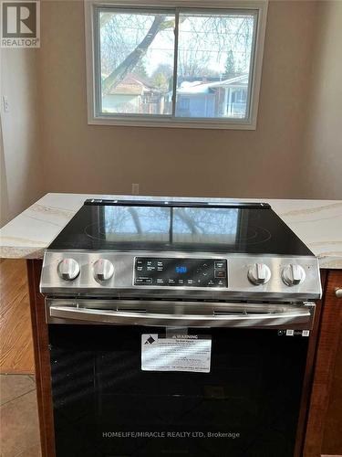 78 Regent Drive, St. Catharines, ON - Indoor Photo Showing Kitchen