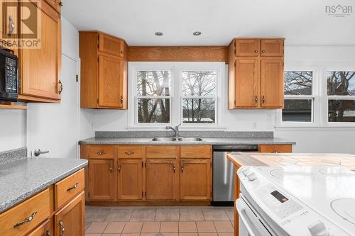 12 Margaree Parkway, Dartmouth, NS 