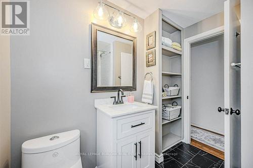 1399 Augustine Drive, Burlington, ON - Indoor Photo Showing Bathroom