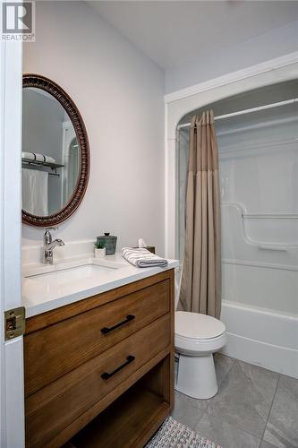 79 Lady Ashley Court, Sudbury, ON - Indoor Photo Showing Bathroom