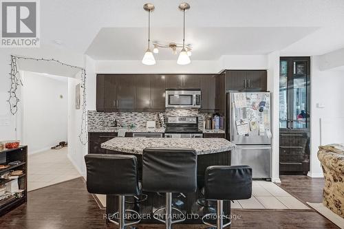 1013 - 18 Yonge Street, Toronto, ON - Indoor Photo Showing Kitchen