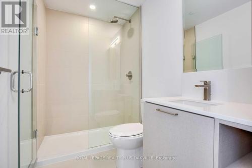 2320 - 19 Western Battery Road, Toronto, ON - Indoor Photo Showing Bathroom