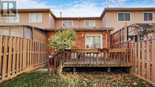 2798 Lindholm Crescent, Mississauga, ON - Outdoor With Deck Patio Veranda With Exterior