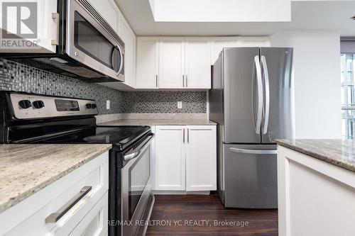 1403 - 375 King Street W, Toronto, ON - Indoor Photo Showing Kitchen With Stainless Steel Kitchen