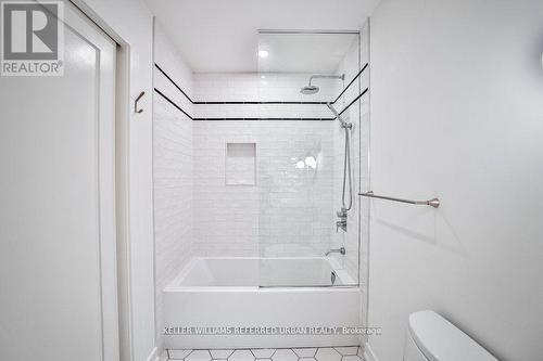 58 Fern Avenue, Toronto, ON - Indoor Photo Showing Bathroom