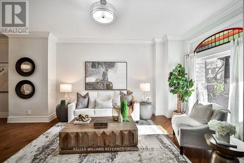 58 Fern Avenue, Toronto, ON - Indoor Photo Showing Living Room