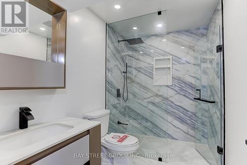 146 Petgor Path, Oakville, ON - Indoor Photo Showing Bathroom